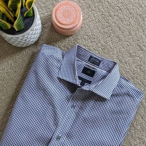 Banana Republic men's gingham dress shirt sz L